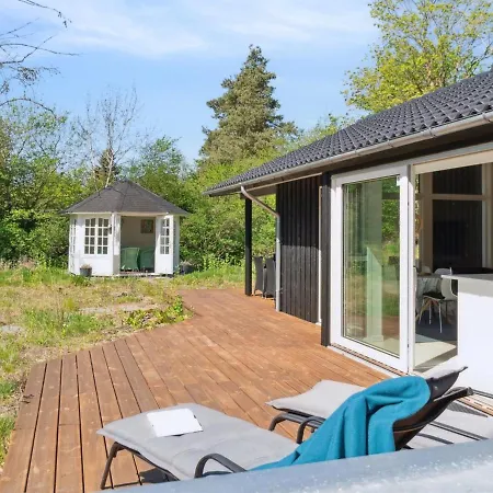 Holiday home Thora - 800m From The Sea In Sealand By Interhome