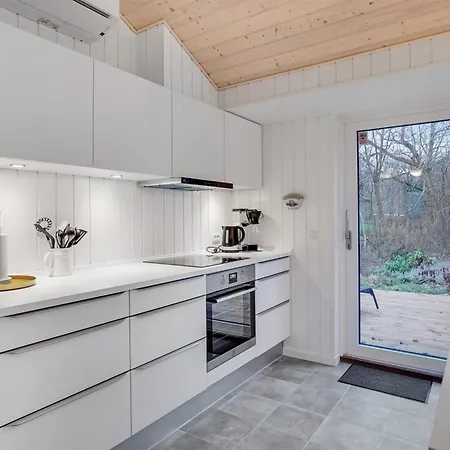 Dom wakacyjny Thora - 800m From The Sea By Interhome